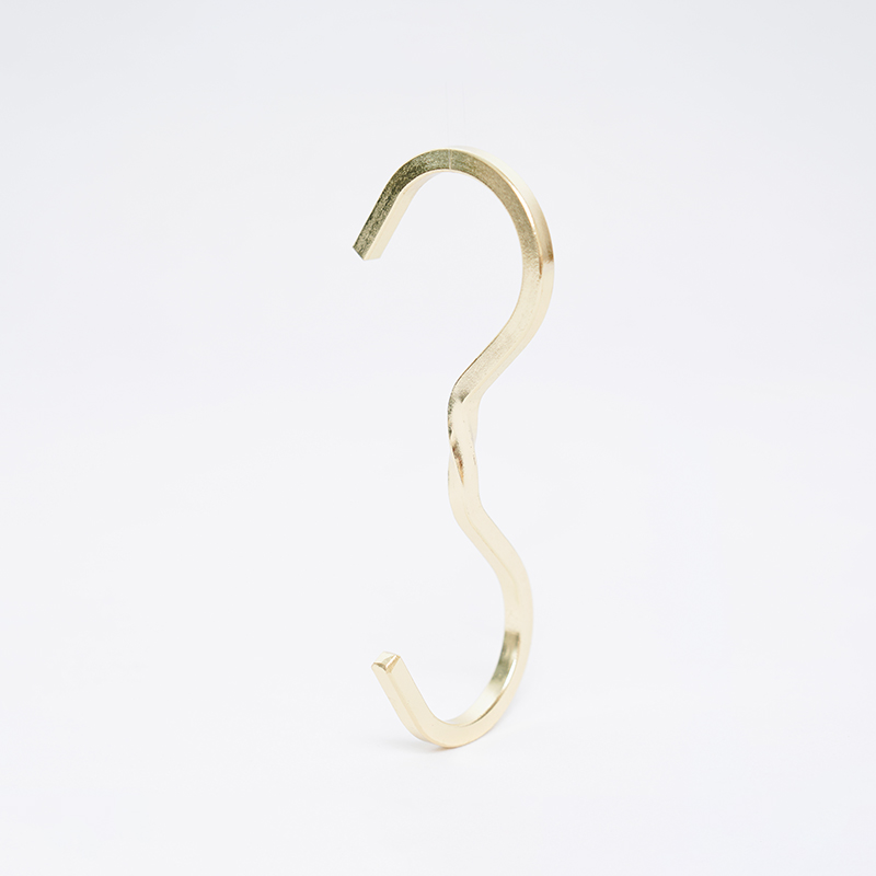 Gold Flat-Wire S-Hook