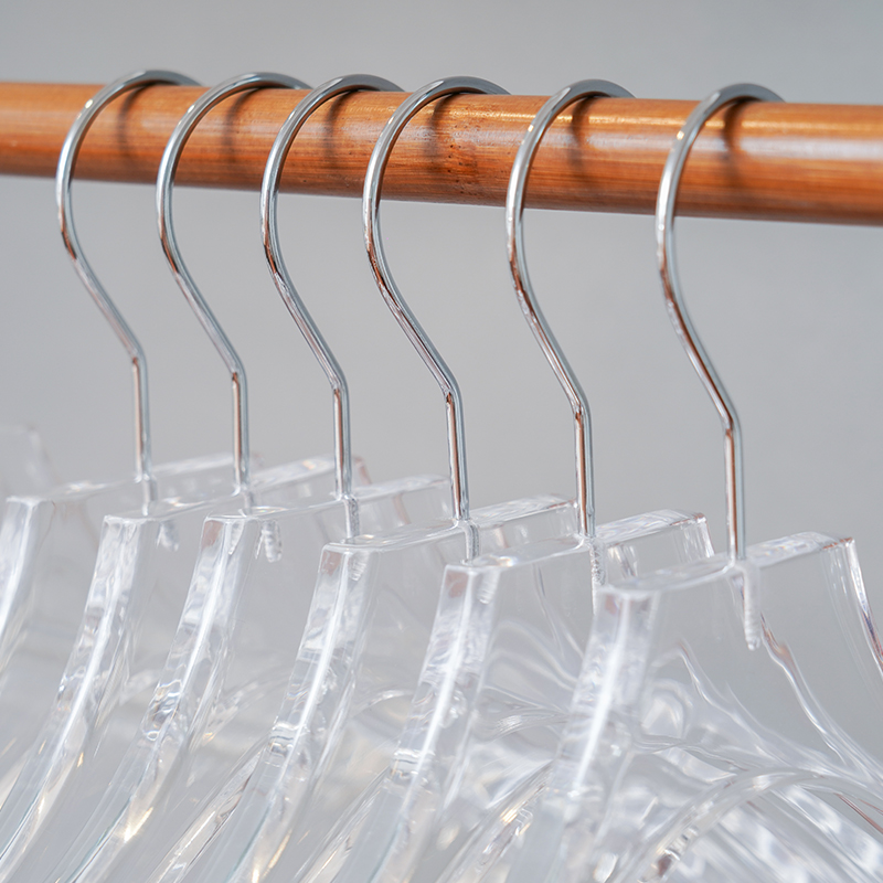 Acrylic Famale Siut Hanger