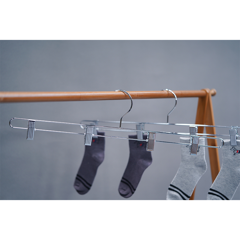 Irregular Pants Hanger with 4 Clips